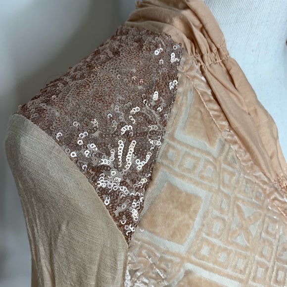 Sheer button down blouse - Picture 3 of 8